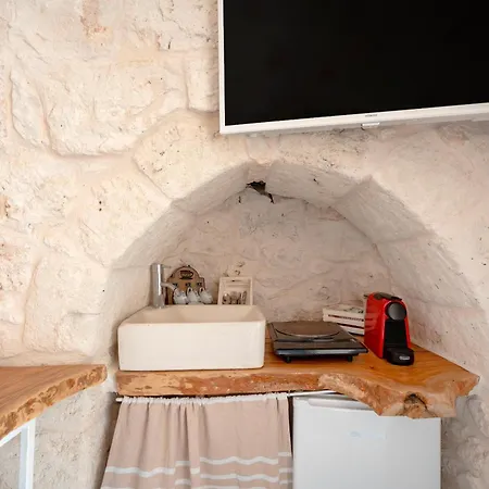Stellina And Trullo Cece